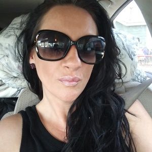 Meet your Posher, Amylynn